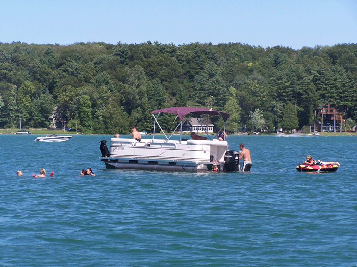 Pontoon